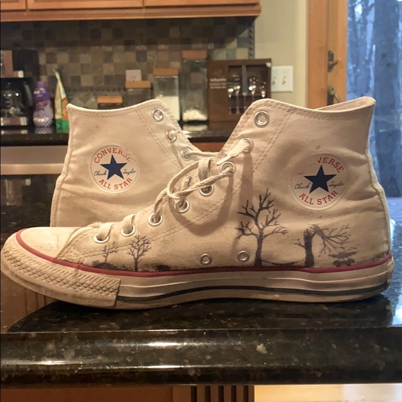 Custom drawn converse! - Picture 2 of 2